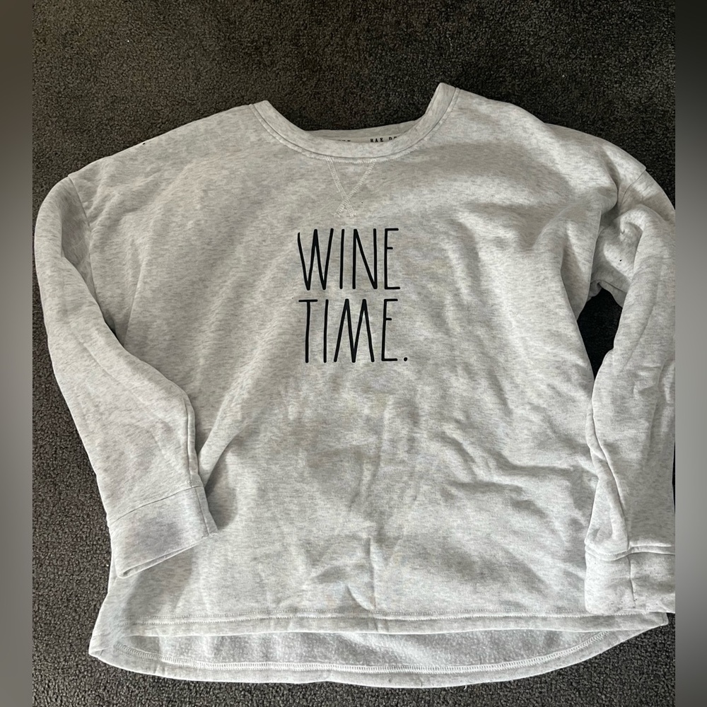 XL sweatshirt